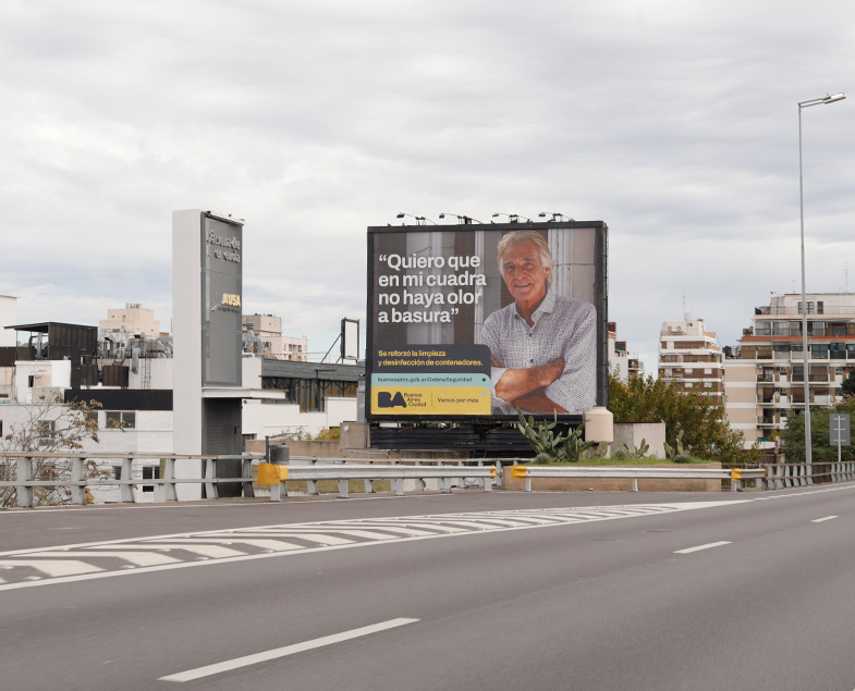 au_25_de_mayo_constitucion_4189_cartel_doble_faz_big